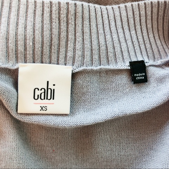 Cabi Cassidy Lightweight V-Neck Sweater Size XS - Picture 5 of 7